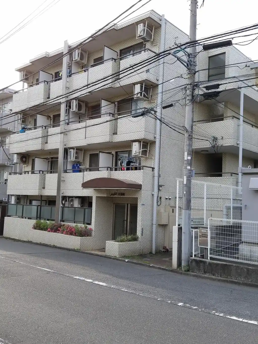 ジョイフル大和南 外観