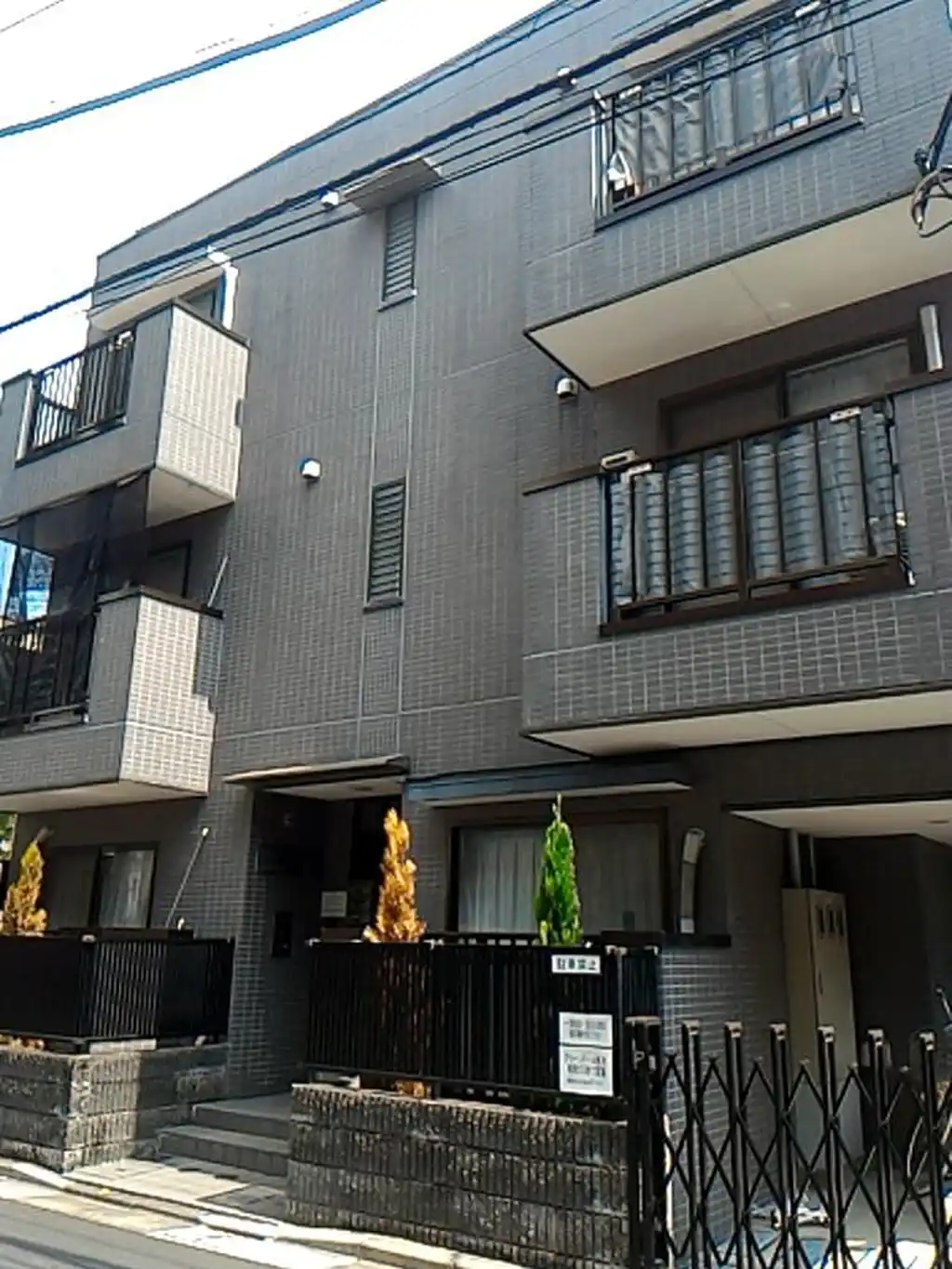 グリーンドール西池 外観