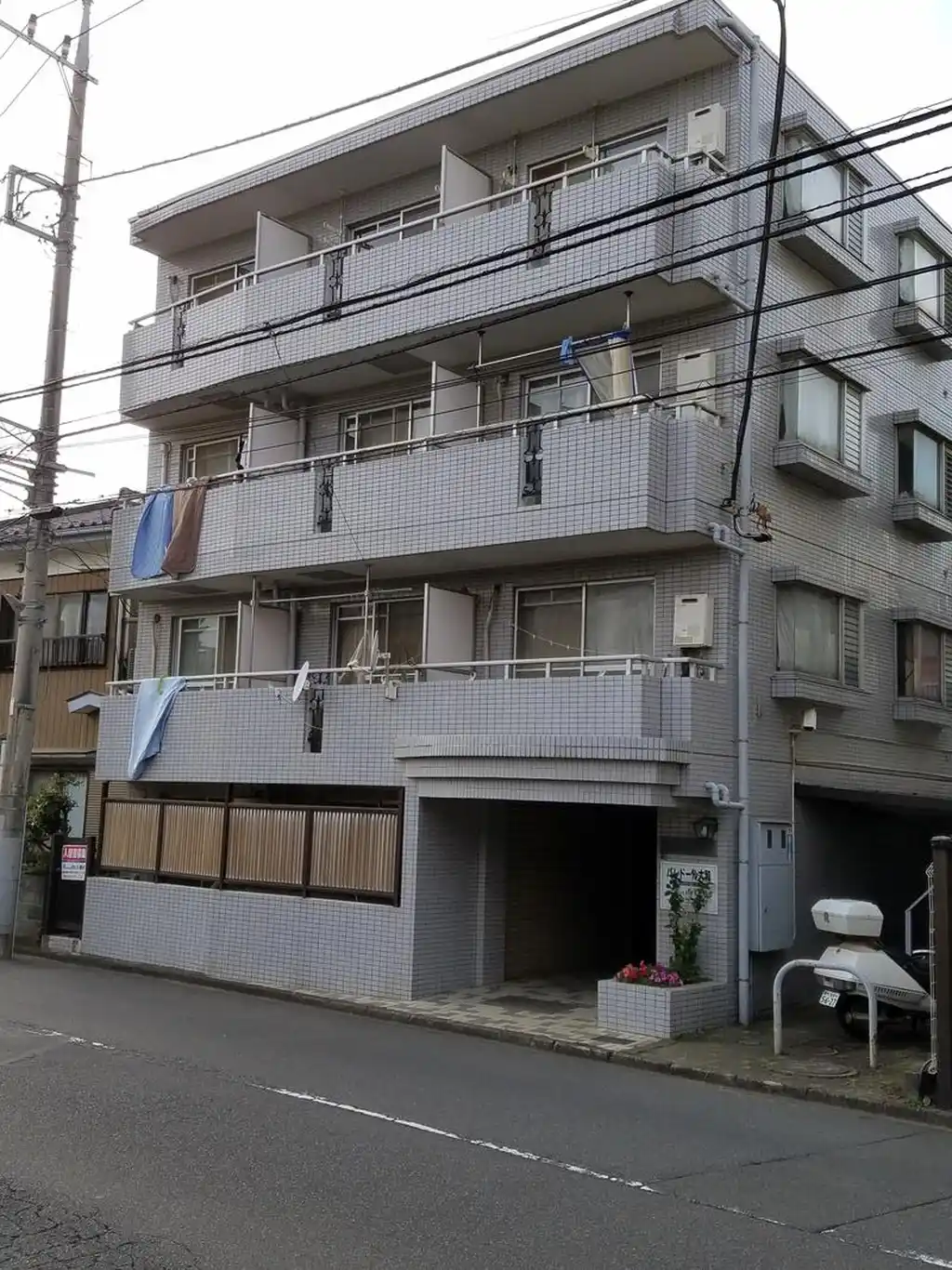 パレドール大和 外観