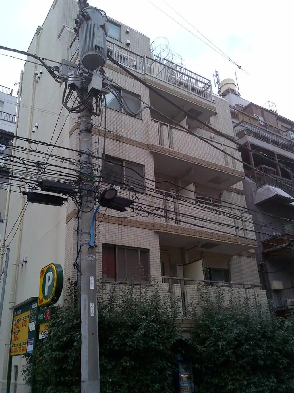 プレール・ドゥーク新宿曙橋 外観
