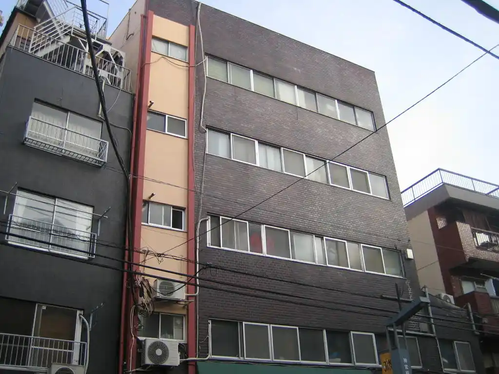 渡辺マンション 外観