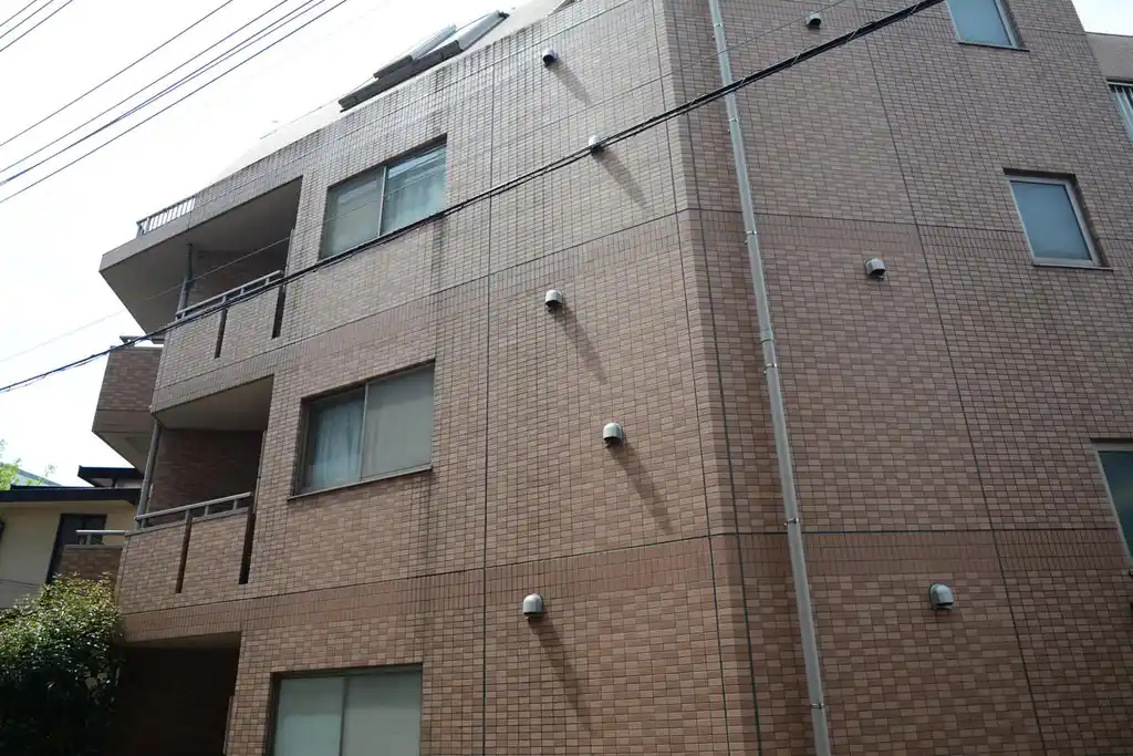 共振ハウス 外観