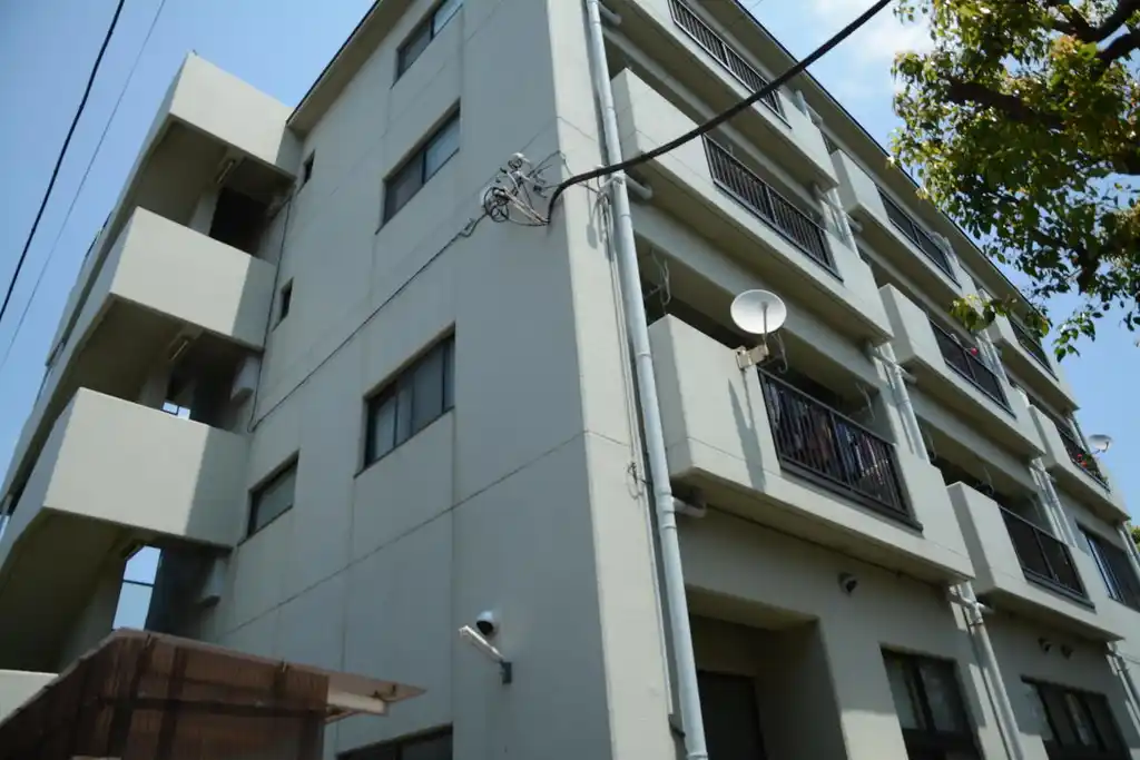 マンション徳持 外観