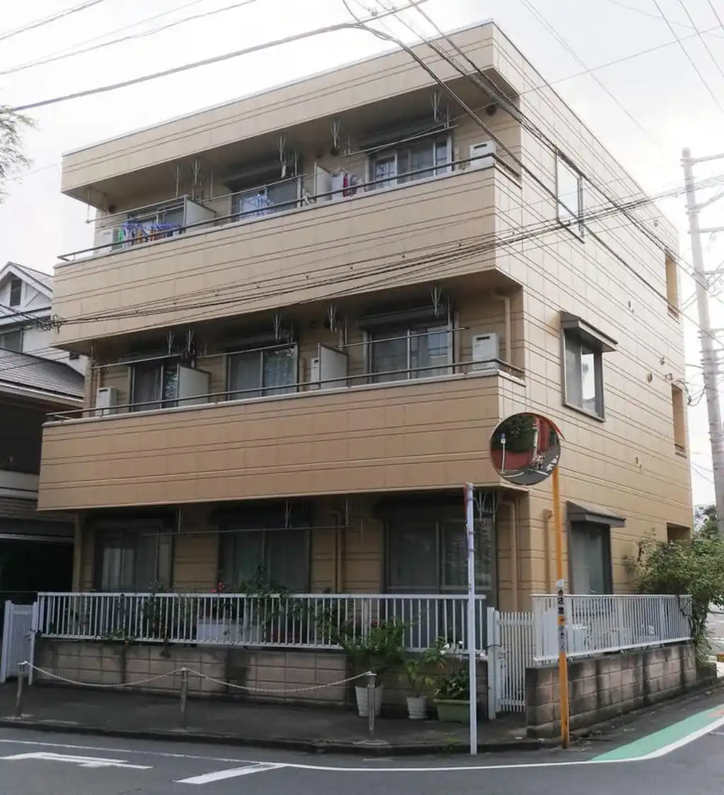 サンパピヨンヒラコ 外観