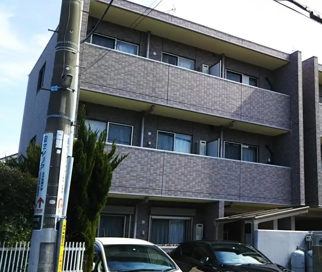 ドマーニA 外観