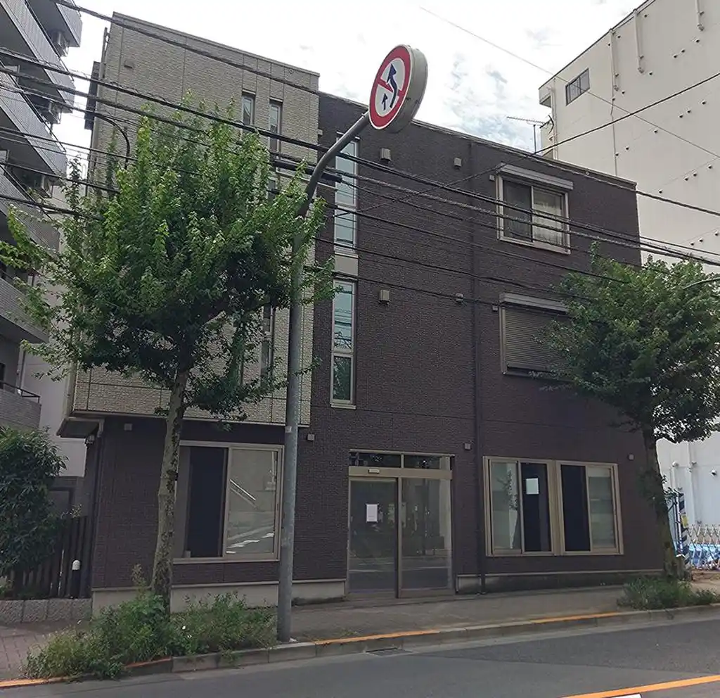 DUE・REVER 外観