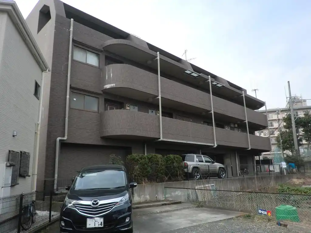 トゥール・アヴニール 外観
