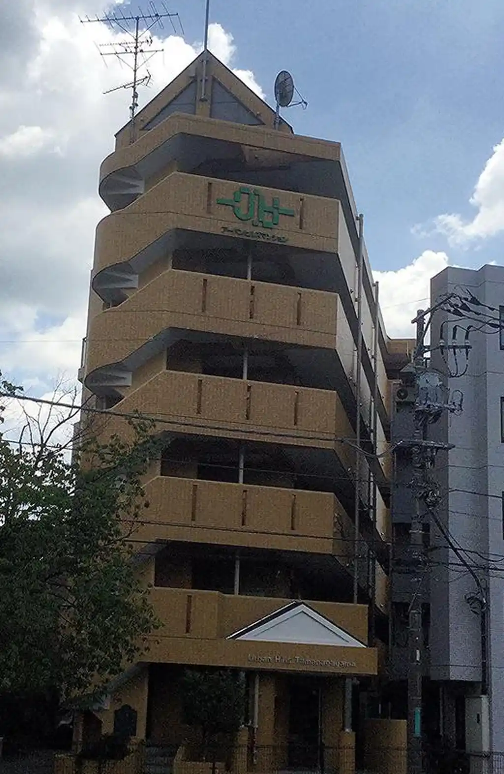 アーバンヒルズ多摩永山 外観