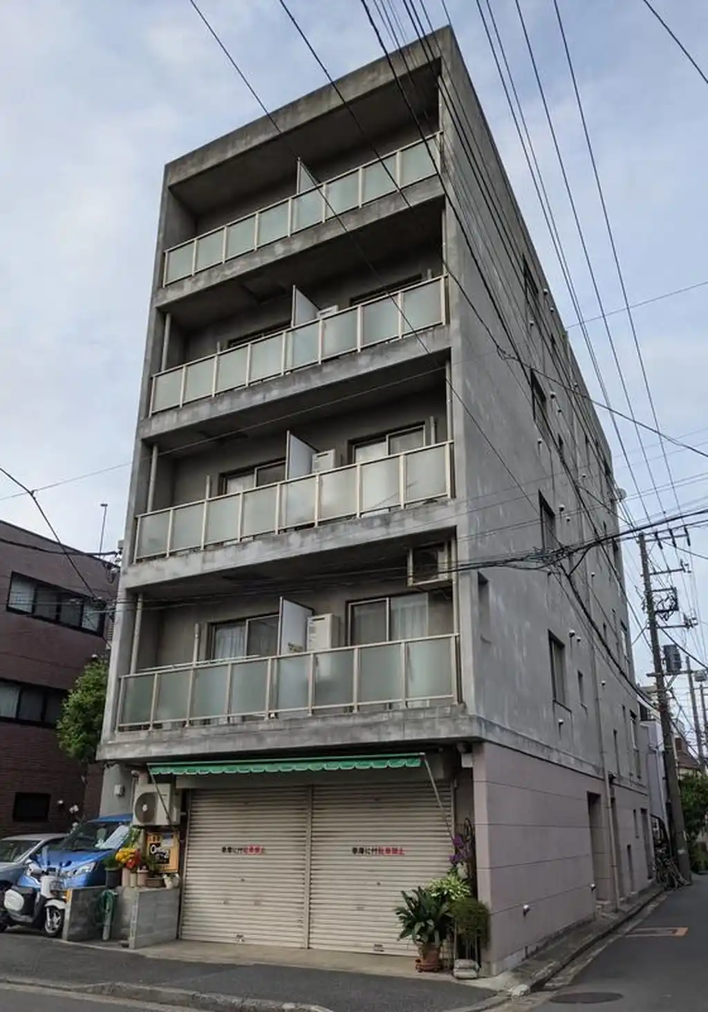 ラファイエ 外観