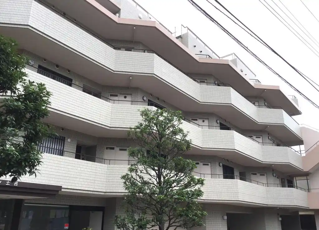 メゾン土呂 外観