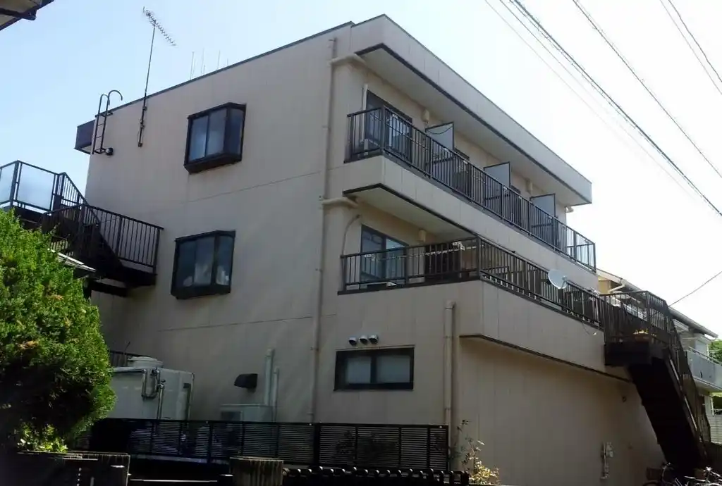 ナルカワビル 外観