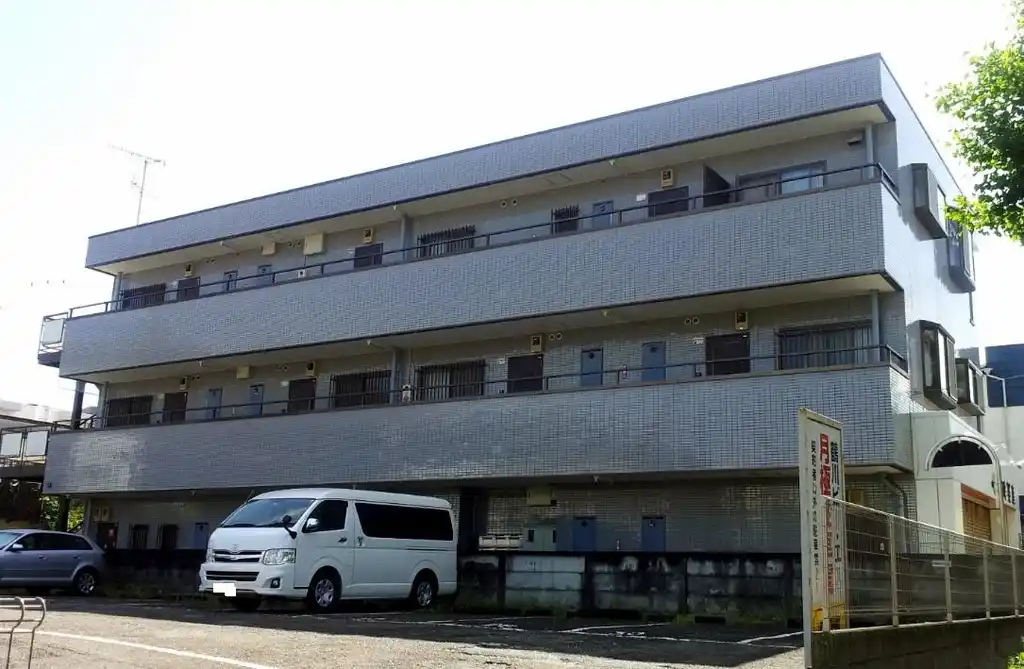 ハイツアーデル 外観