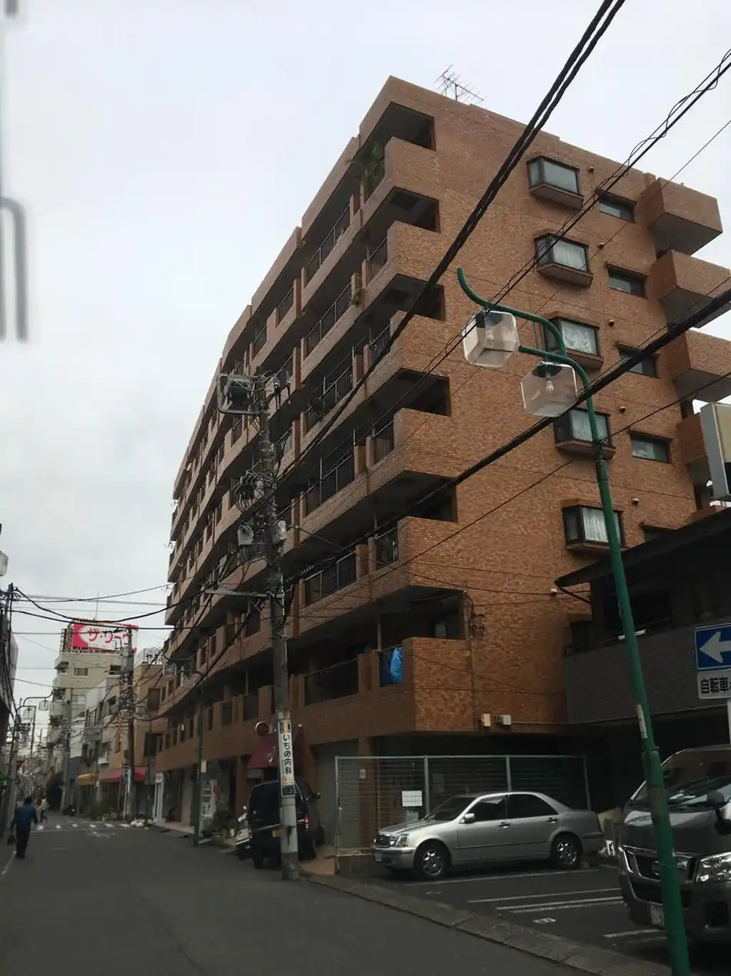 ライオンズマンション横浜駅東 外観