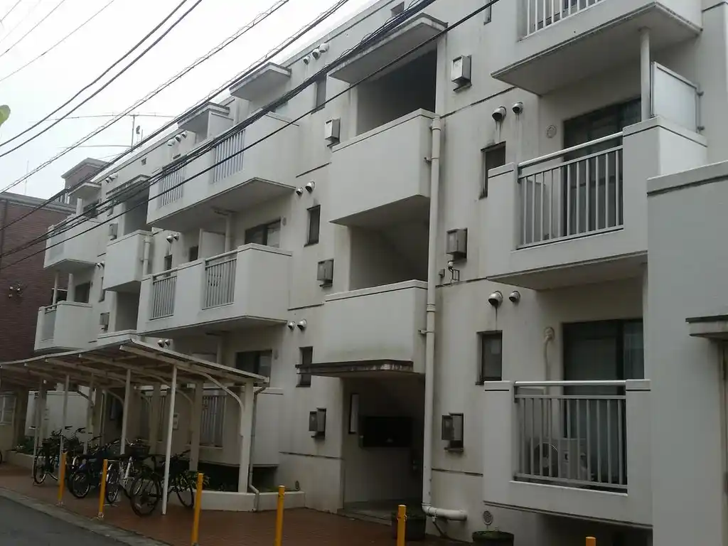 芹田ハイツ 外観