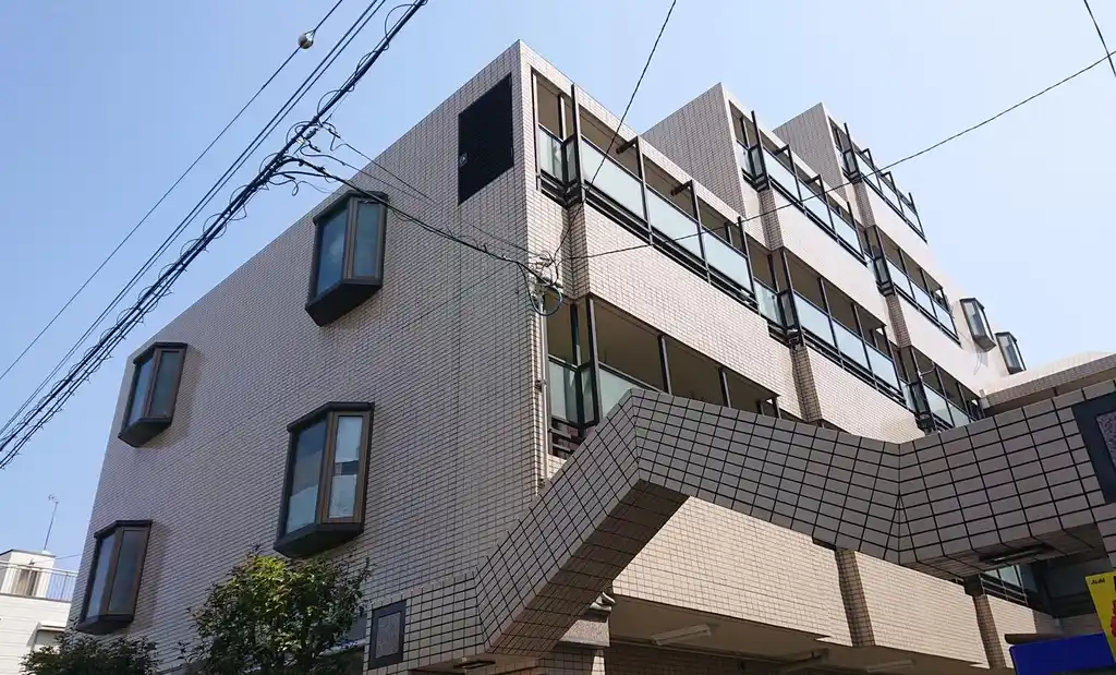 ファミール菊 外観
