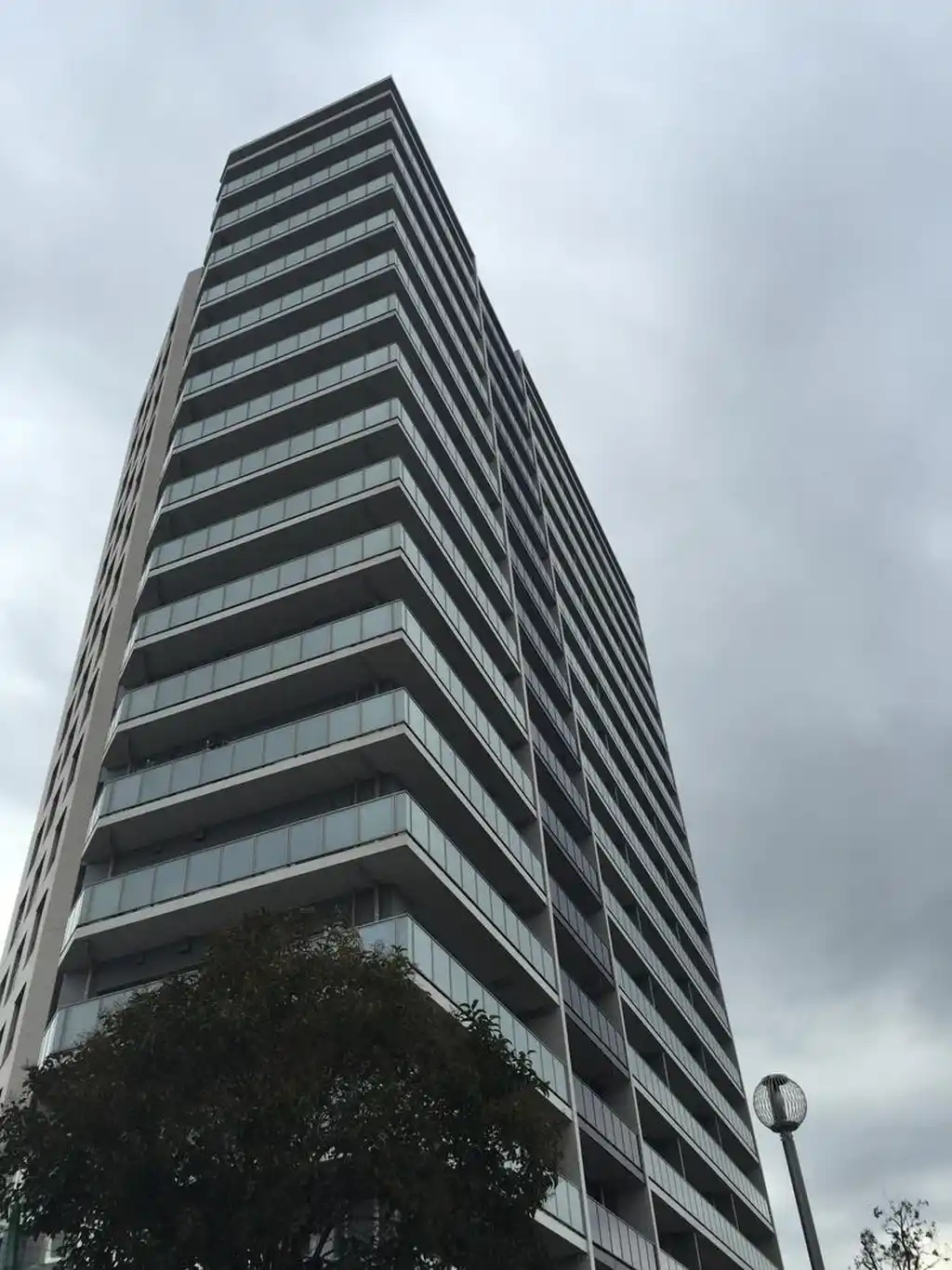 バンベールルフォン辰巳 外観