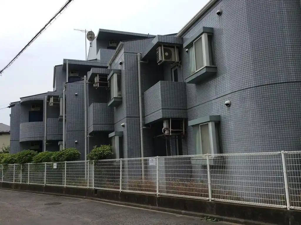 ヌイリューフ 外観