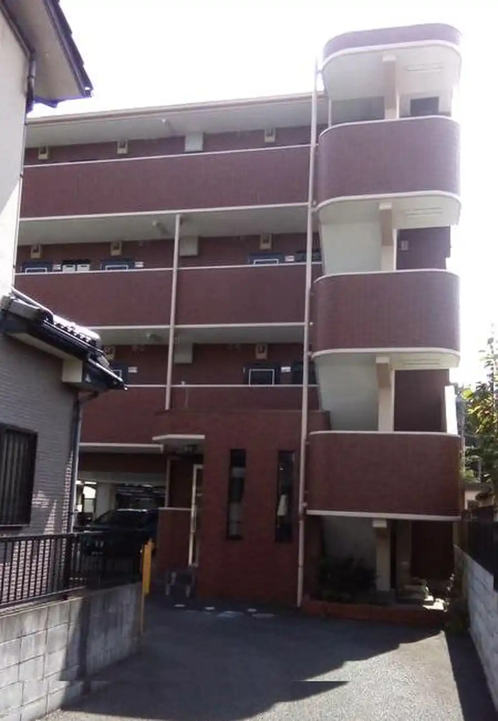 イーアイハイツ 外観