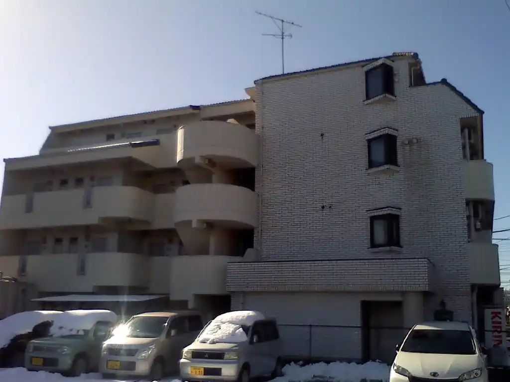 レオプラザ 外観