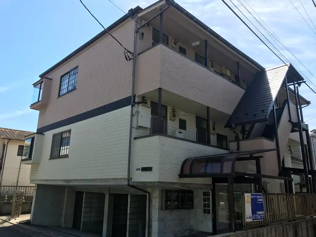 ラグリオス市川 外観