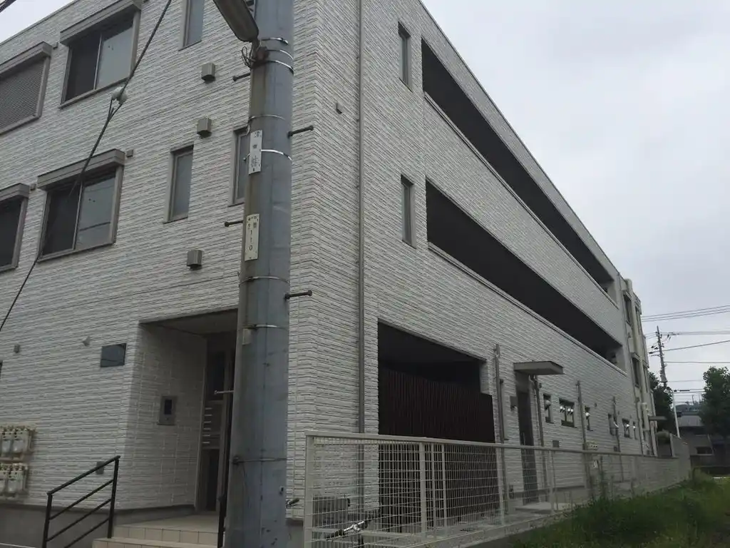 ベルジュ多摩 外観