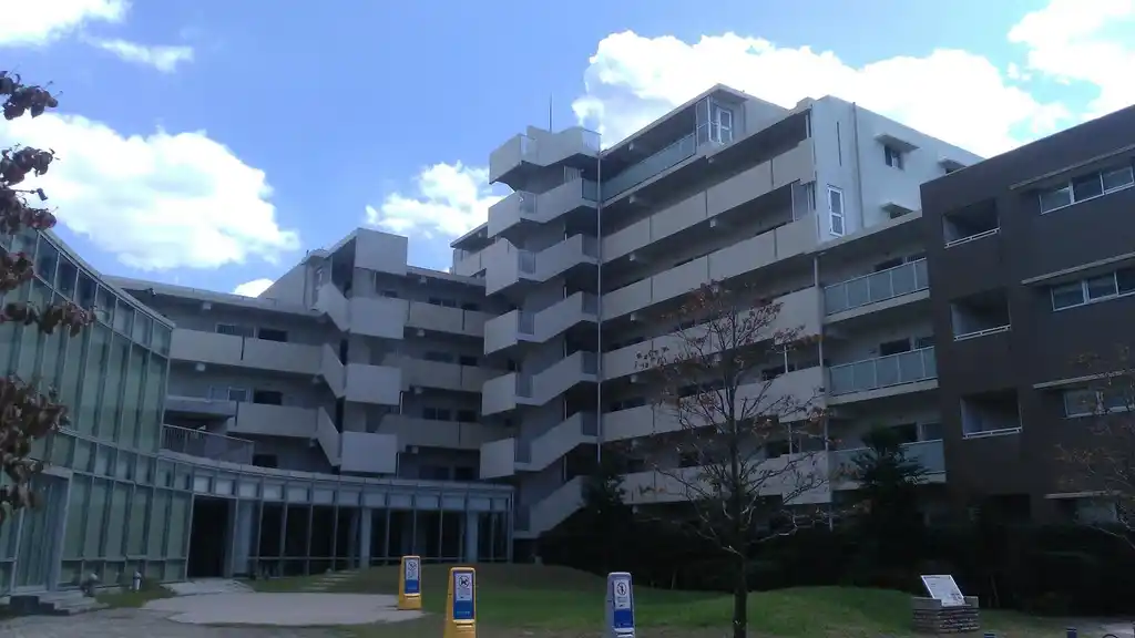 シャレール西ケ原 外観