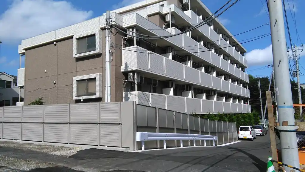 カーサソレアード 外観