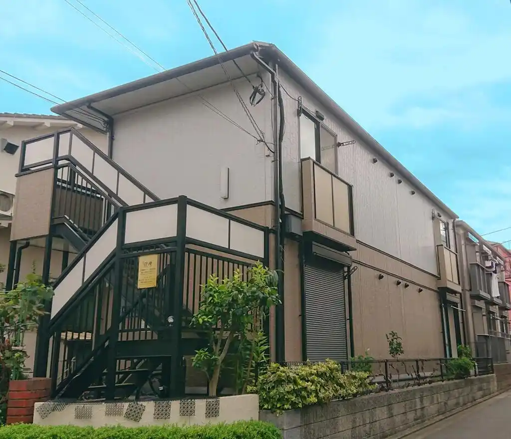 セイスタンツェ 外観