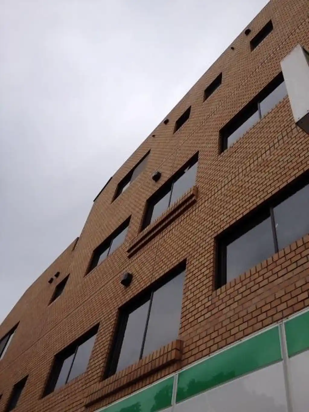 向原KMハイツ 外観