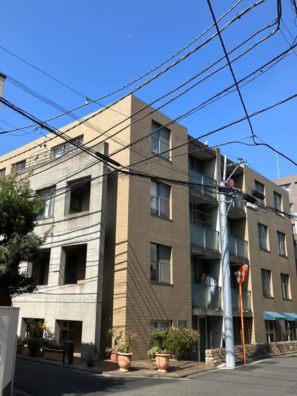 アーデルホーフ弥生町Adelhof1991 外観