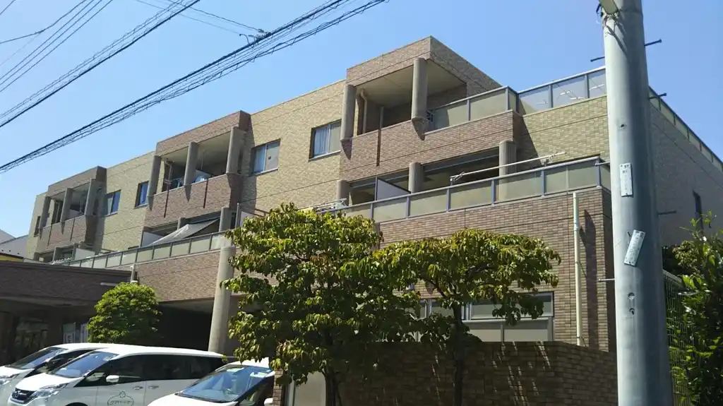 シェモア七番館 外観