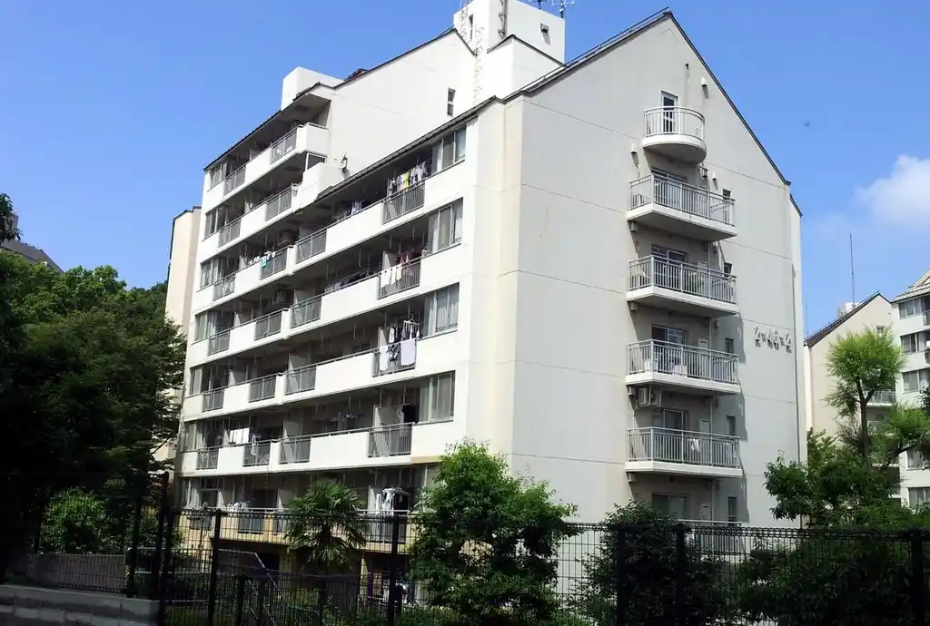UR都市機構長池公園せせらぎ通り南2-46-3号棟 外観