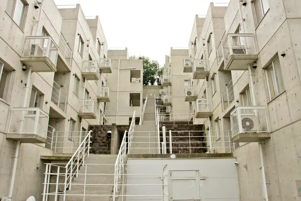 グリューンベルグ生田 外観