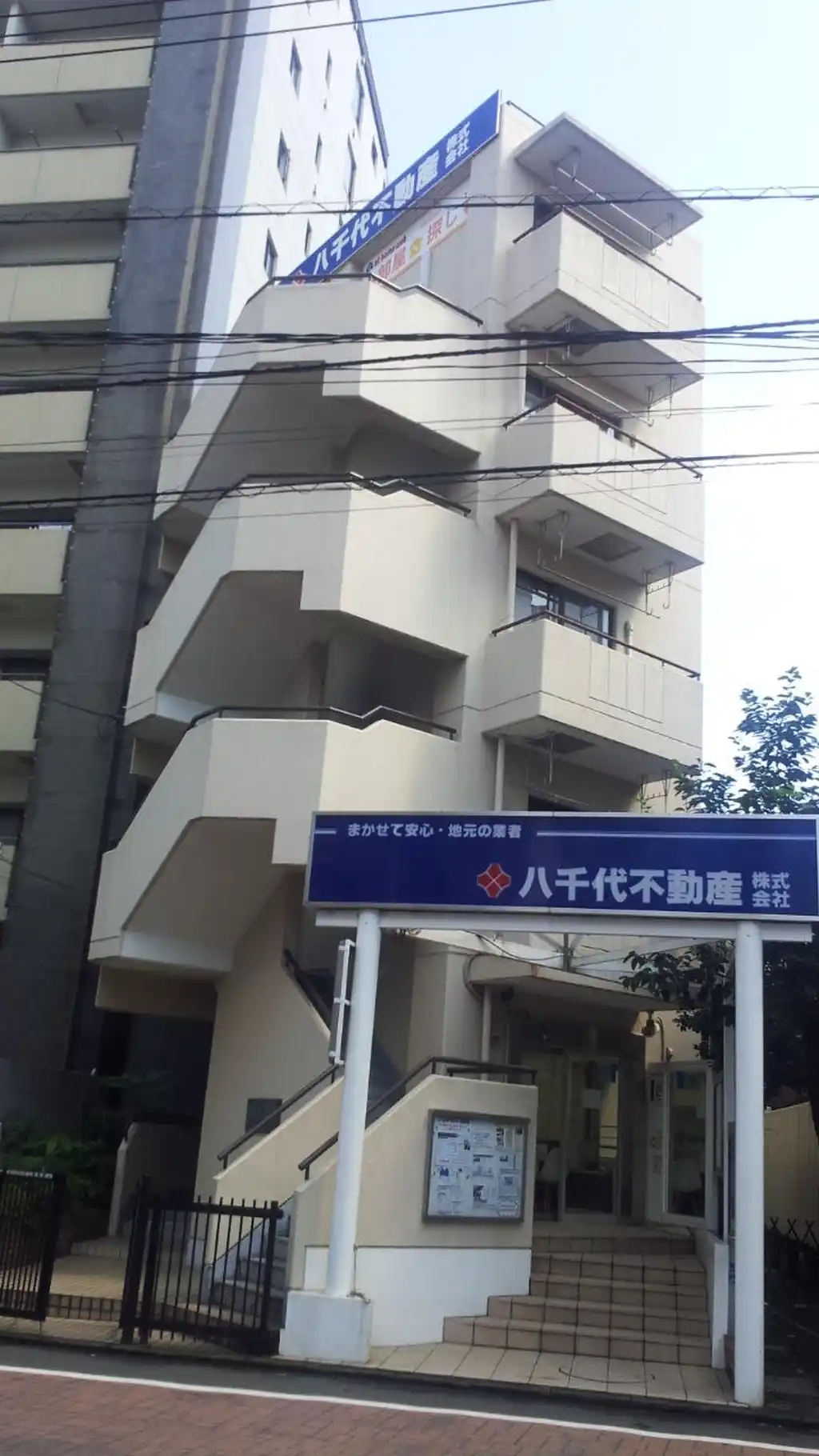 サンメイツカモシタ 外観