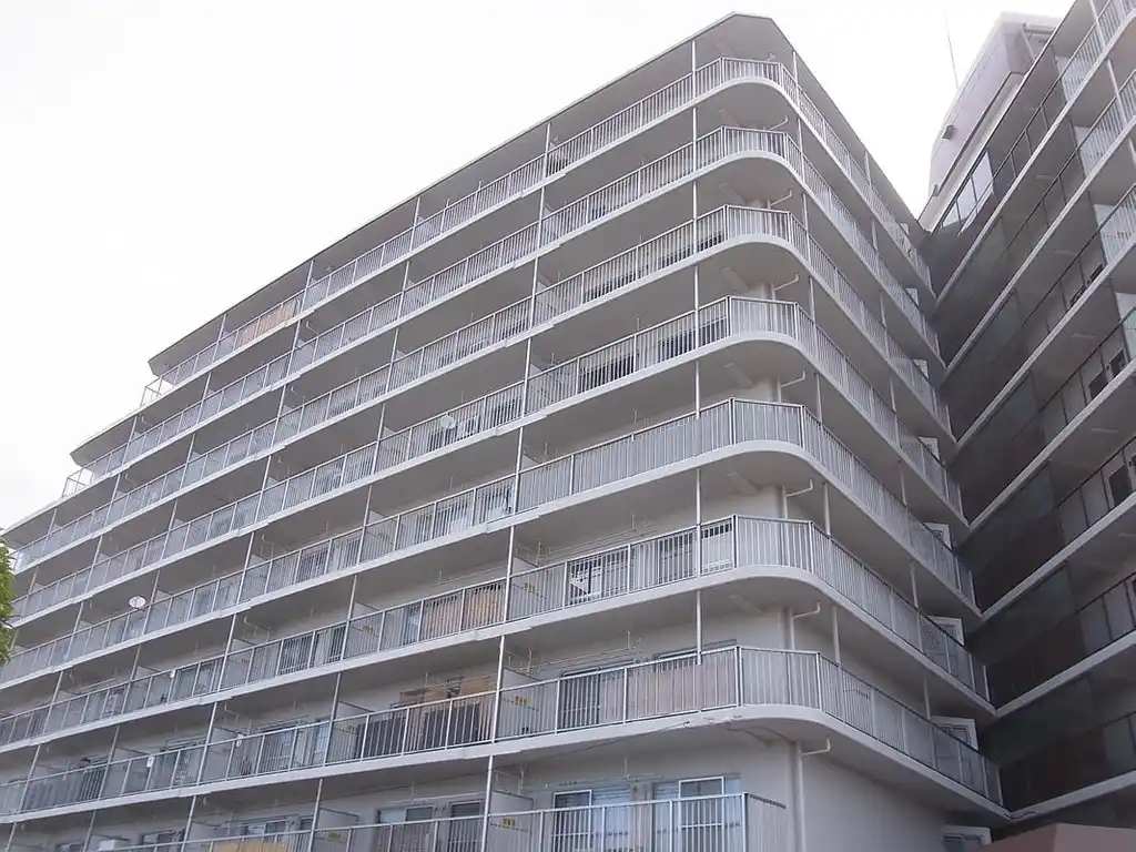 ルネ稲城 外観