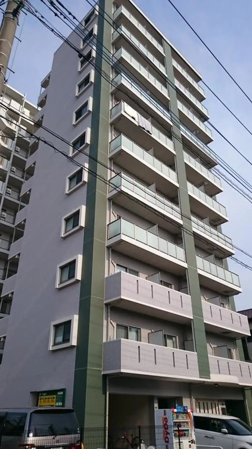 カームリビエール 外観