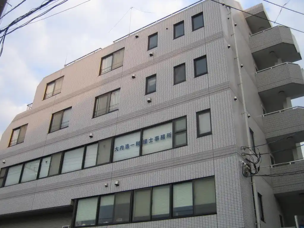 AKビル 外観