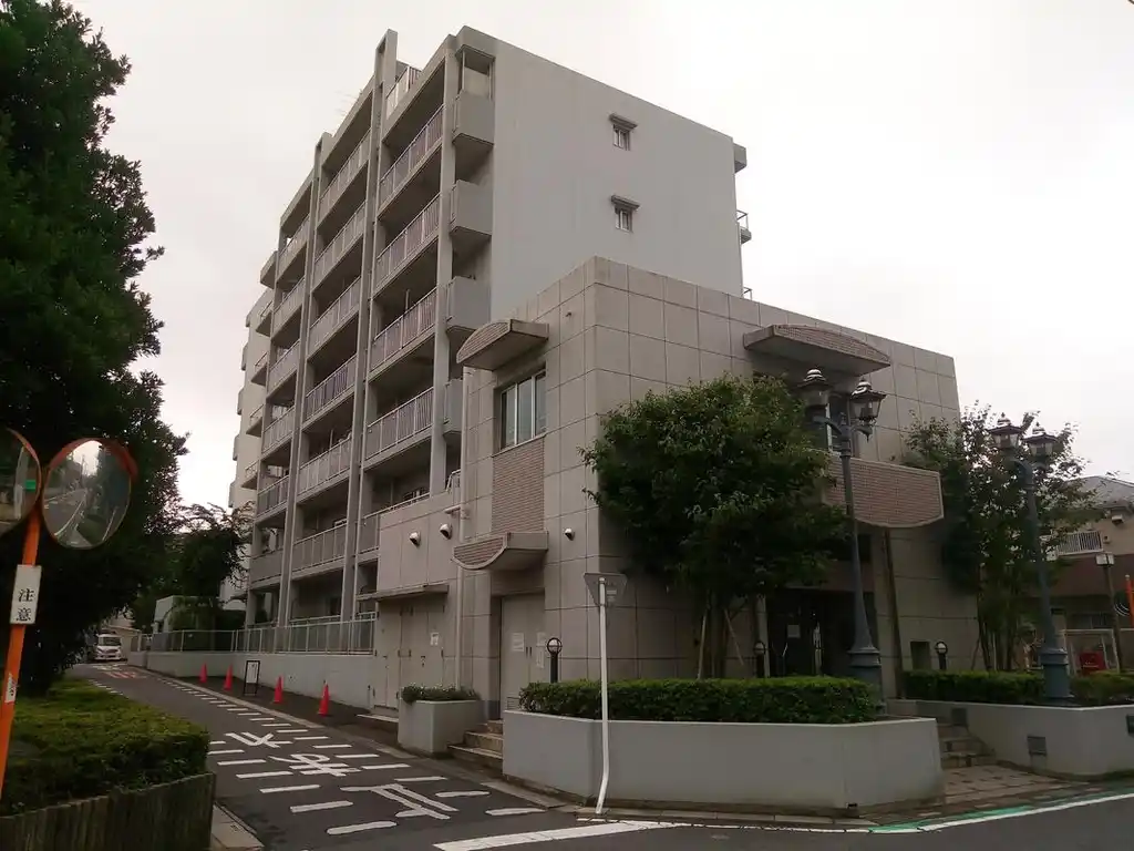 シャルム東川口弐番館 外観