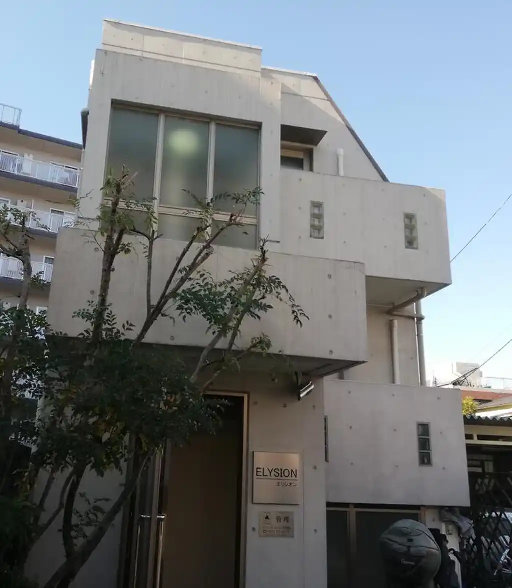 エリシオン 外観