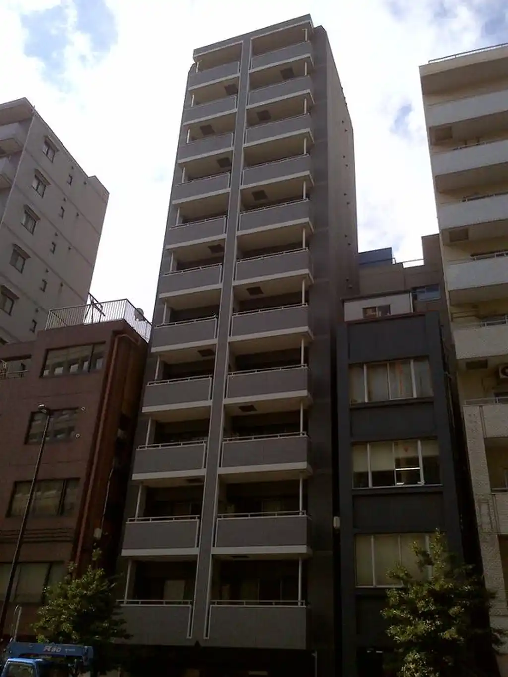 ロアール御茶ノ水妻恋坂 外観
