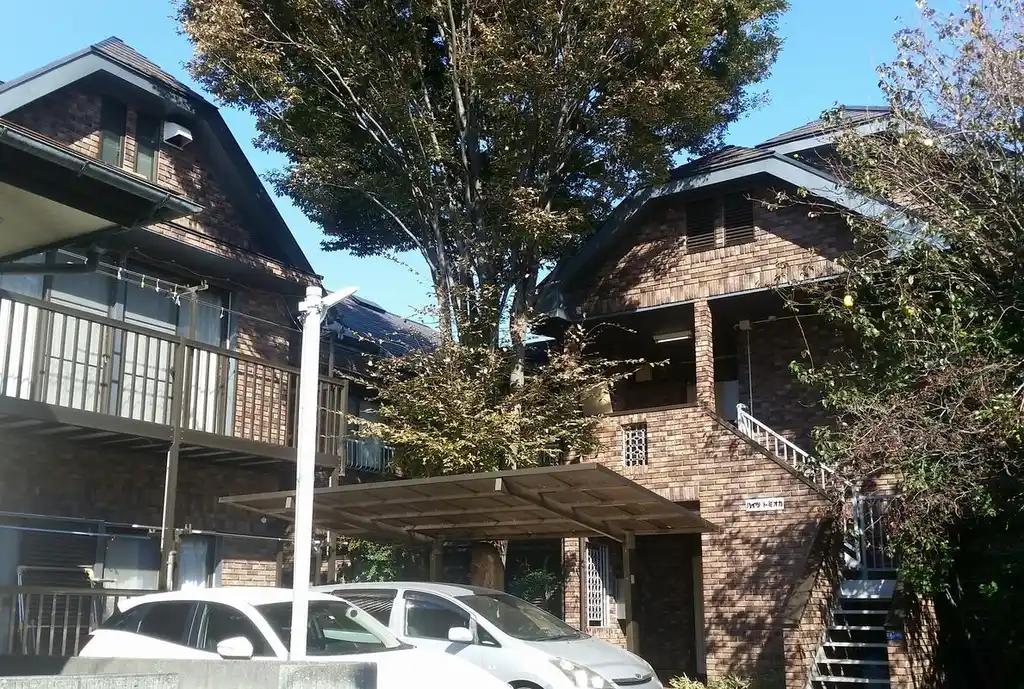 ハイツトミオカ 外観