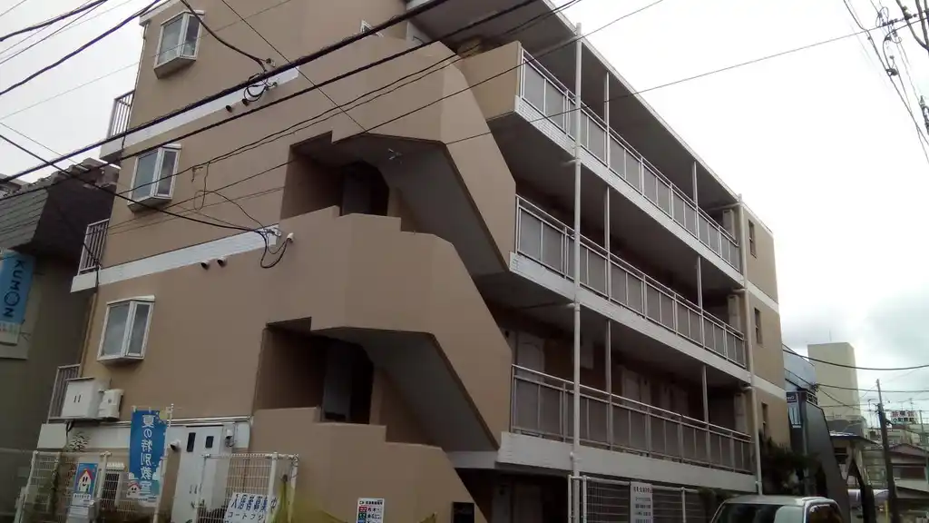 コートフジミ 外観