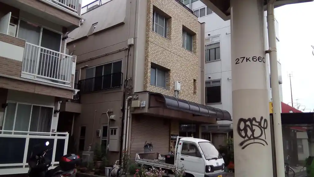 ツインアベニュー 外観