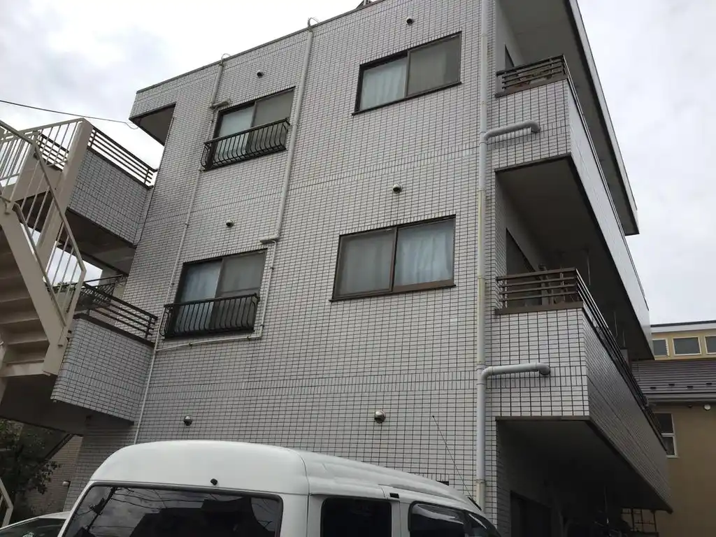 白石ビル 外観