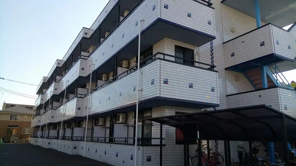 アビテ新越谷 外観