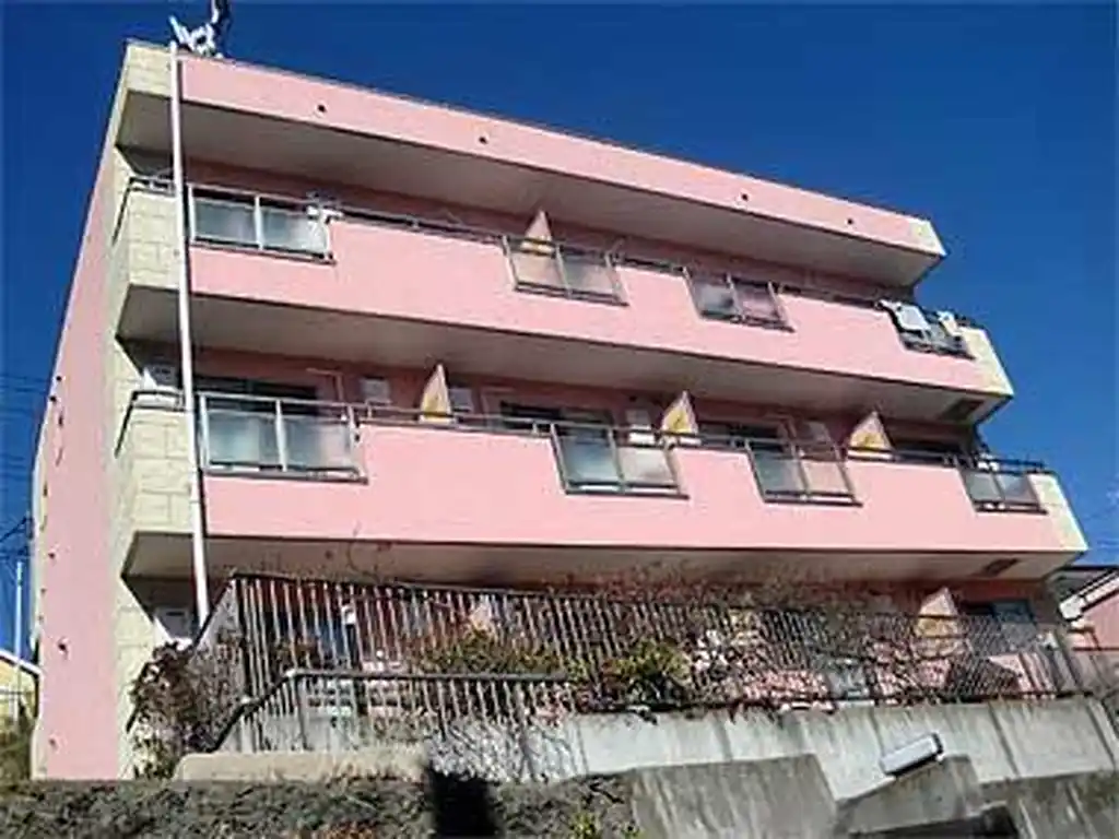 アサートン山手 外観