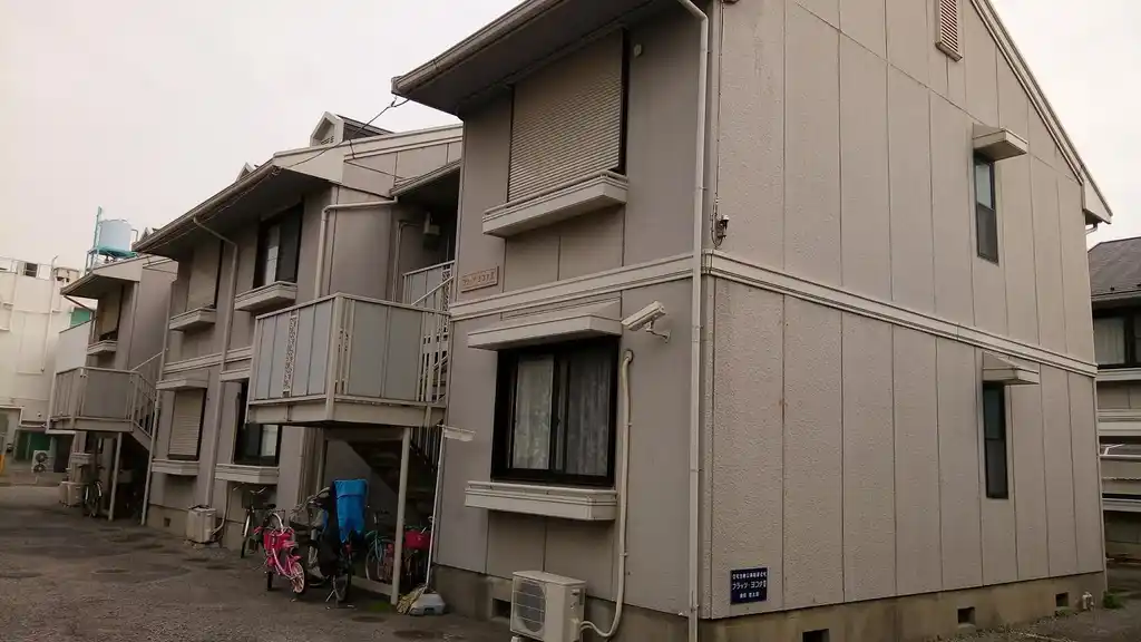 フラッツヨコタII 外観