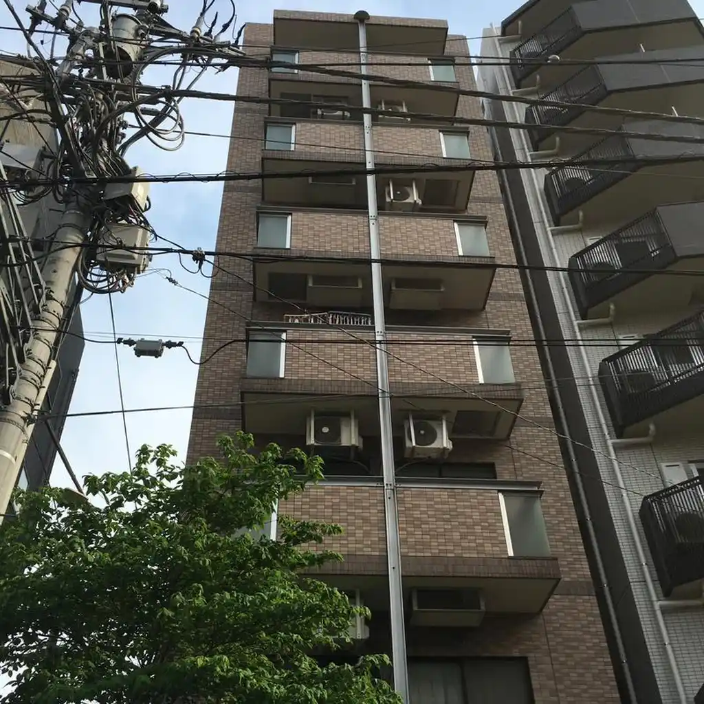 モナーク白金 外観