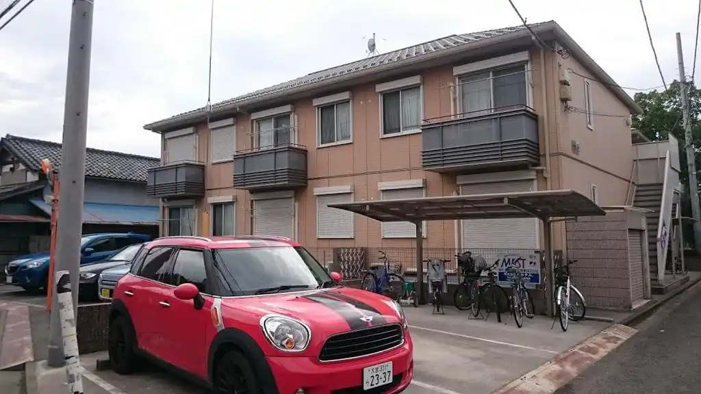 シャーメゾン・フィオーレB 外観