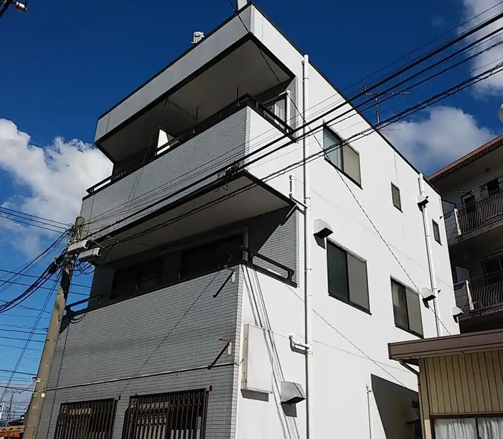 MOビル 外観